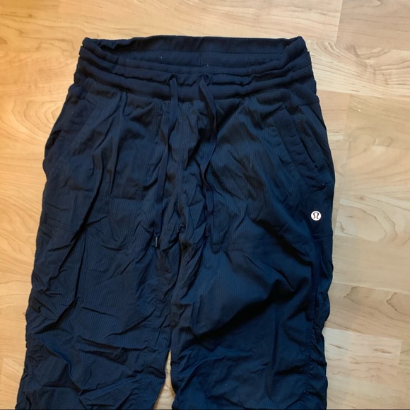 Lululemon studio pants - Picture 4 of 4